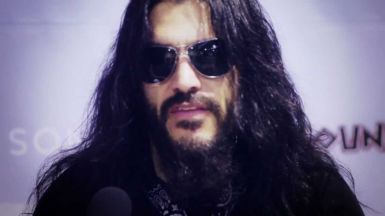 Soundwave TV: Robb Flynn Machine Head Interview