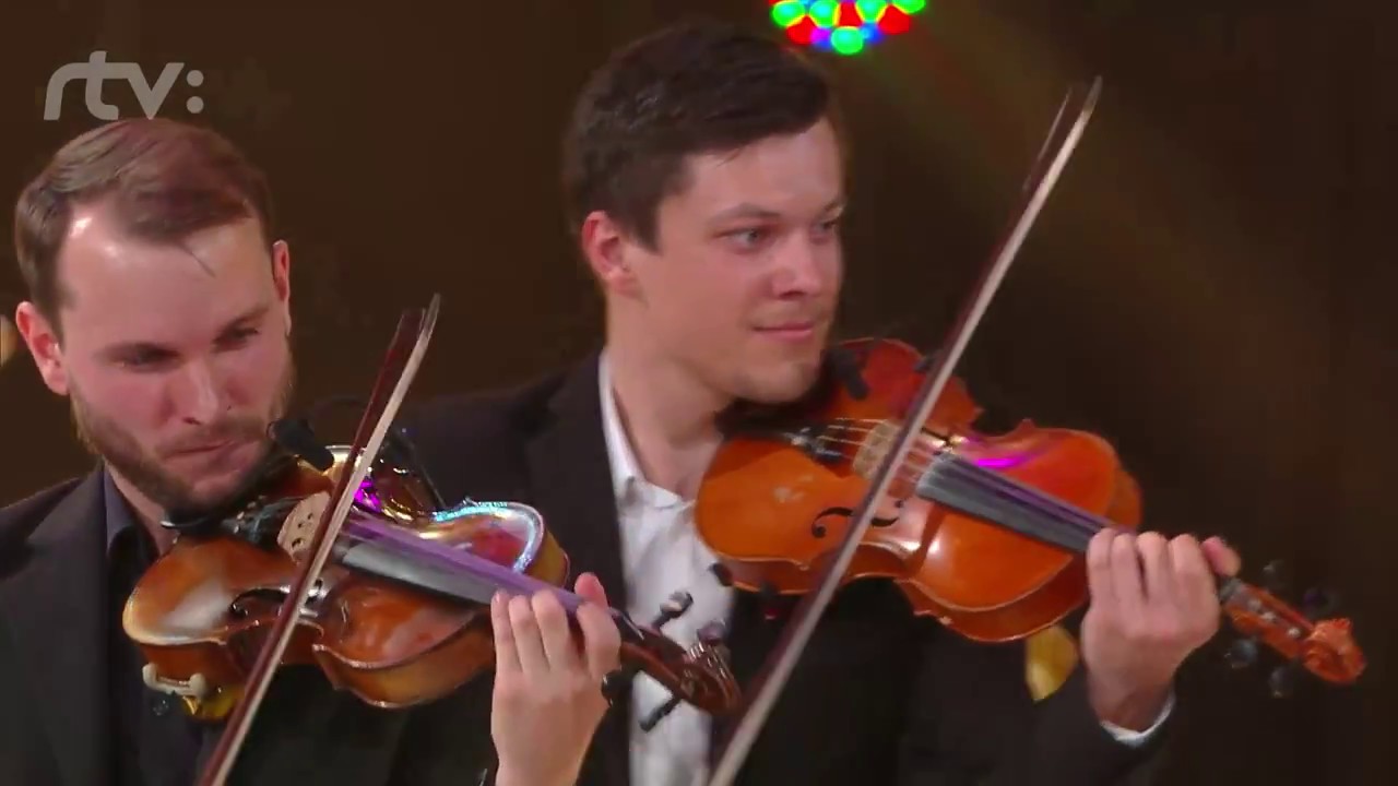 Ľudová hudba Michala Nogu - Zem spieva (1.semifinále)
