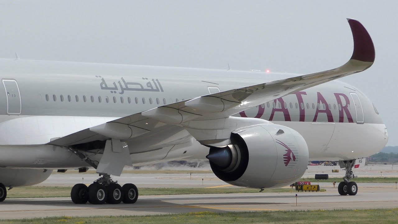 FIRST-EVER A350-1000 Landing at MSP | Qatar Airways A35K Diversion