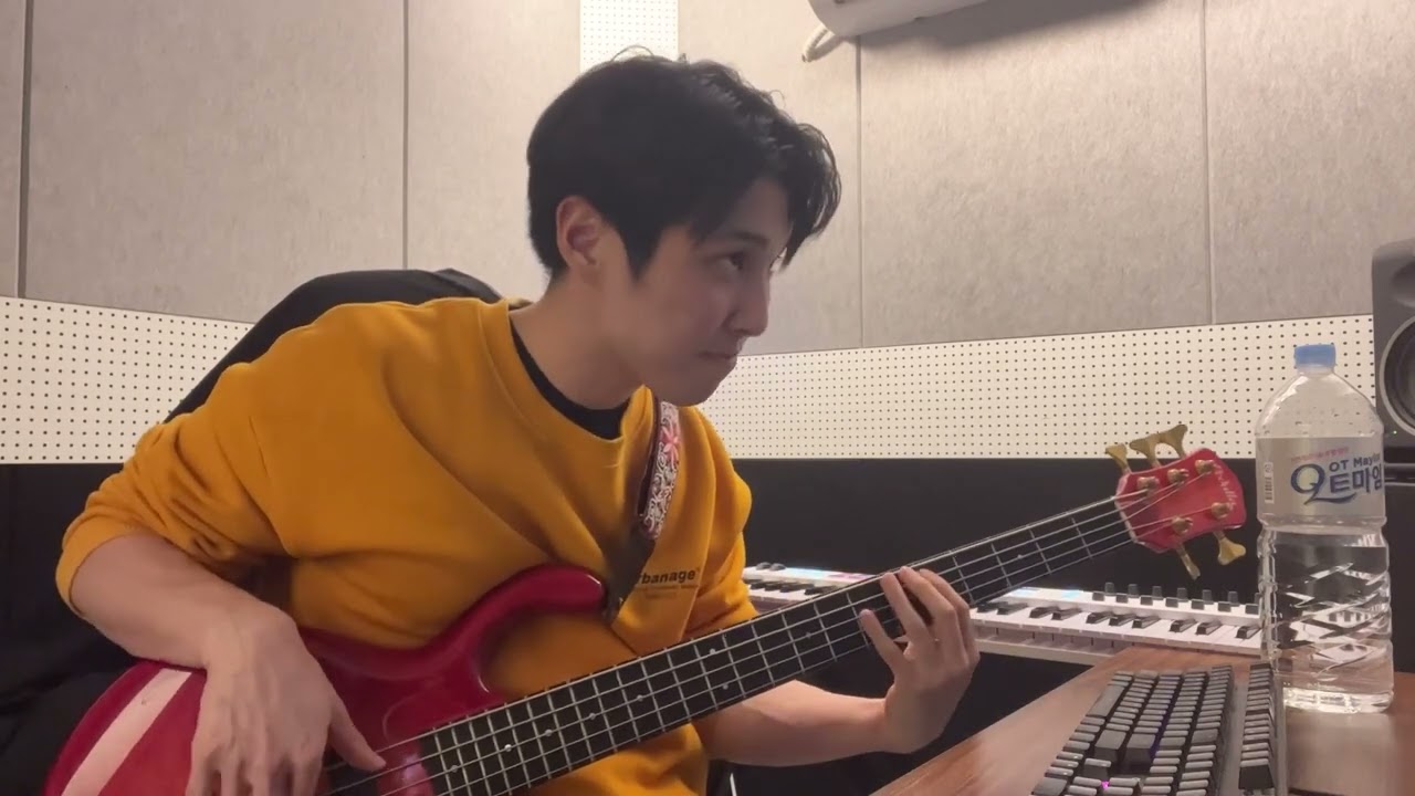 Relyae - Beachside (BASS COVER)