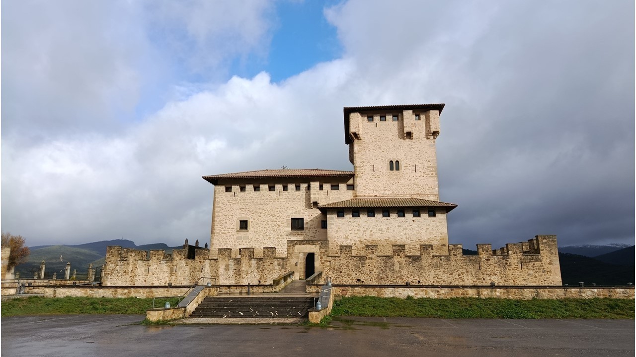 Torre-Palacio de los Varona – Villanañe. Álava (España)