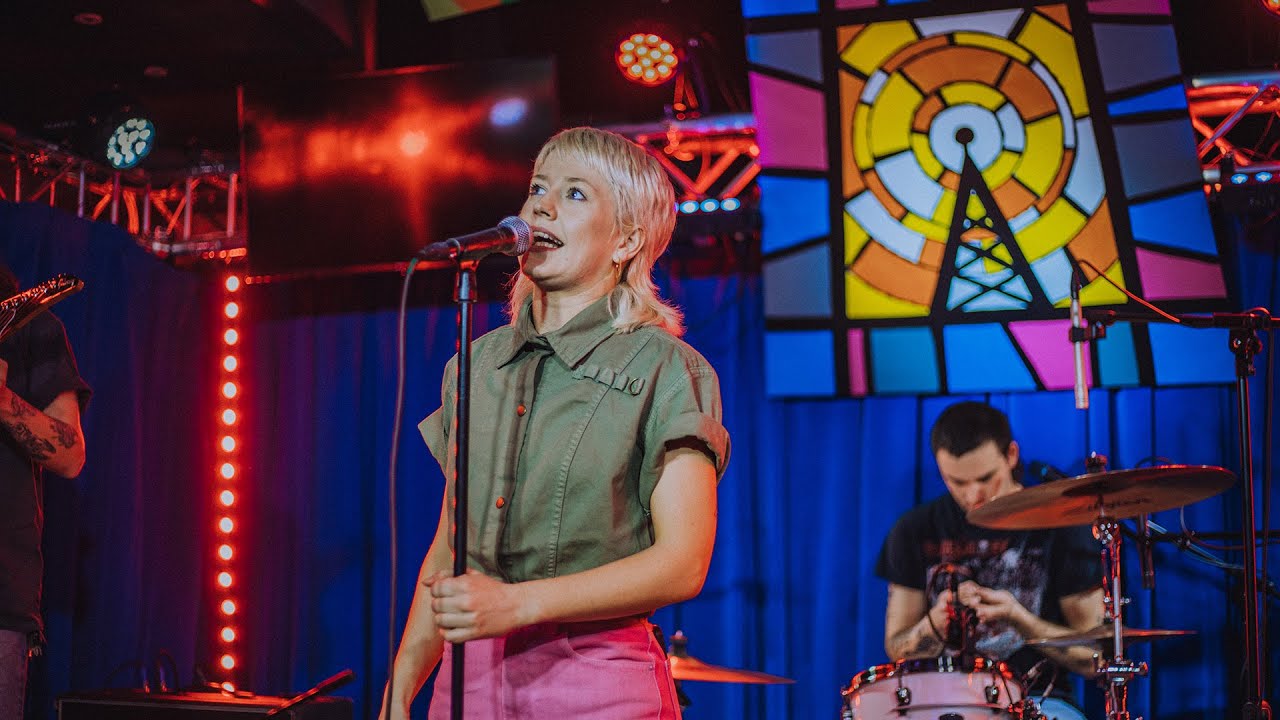 Amyl and the Sniffers Live at WNXP's Sonic Cathedral (Full Performance)