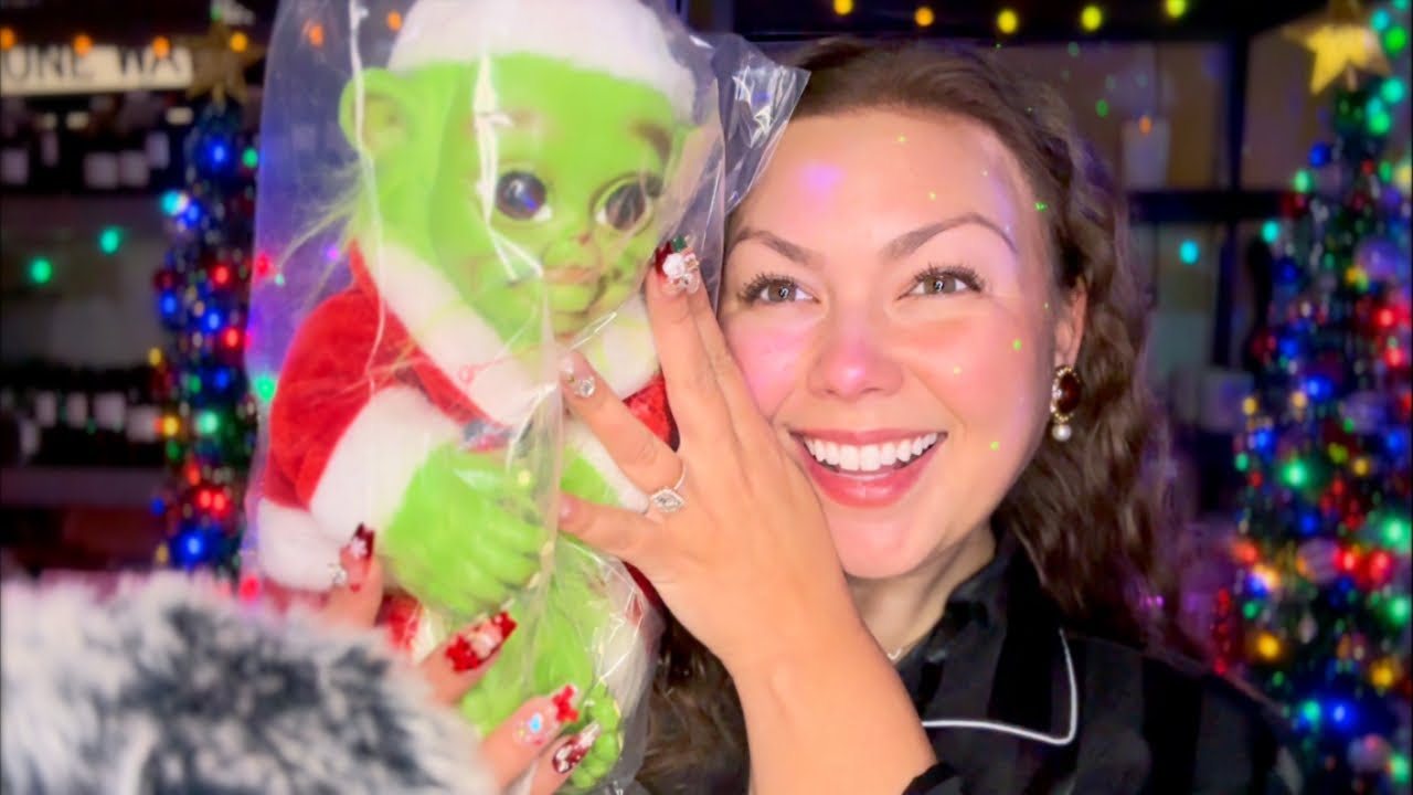 asmr/ huge HAUL of gifts🎄🎁 (what I got other people for Christmas) *tapping, gentle crinkles, etc*