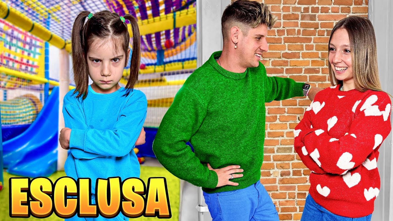 AURORA VIENE ESCLUSA DA PAP&Agrave; MIKE E LAURA CHE VANNO AL PARCO DIVERTIMENTI PI&Ugrave; GRANDE DEL MONDO!