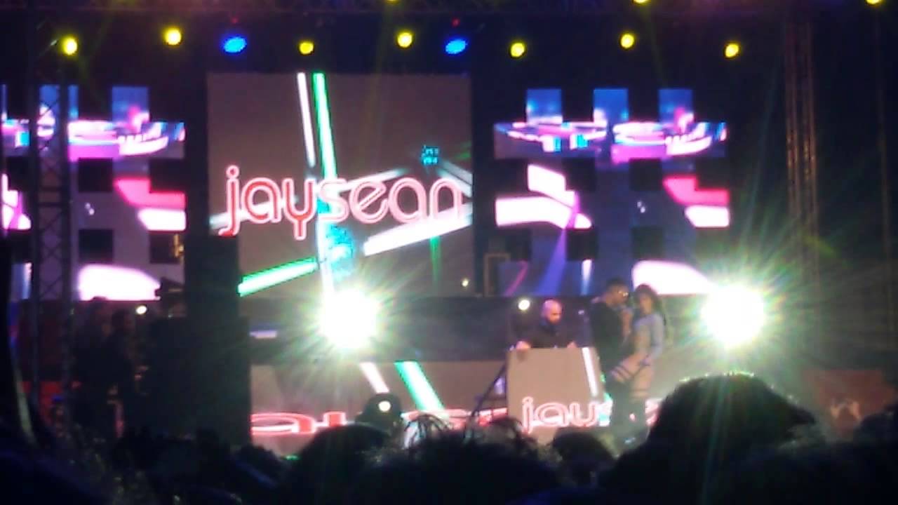 Sinhgad Karandak 2k15 Jay Sean Audience Calling Jay Sean
