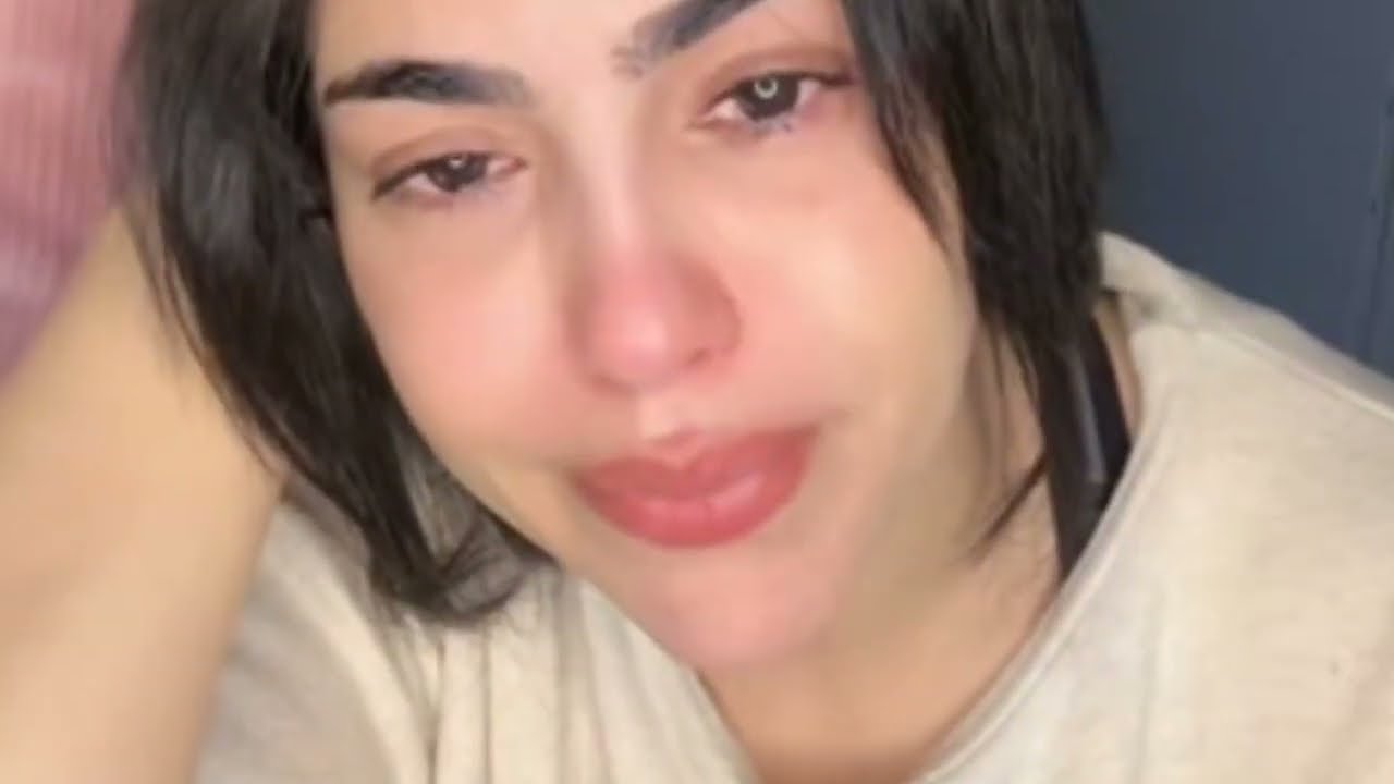 نصيحتي الطلاق صعيب انا مابغيتش السوشل ميديا