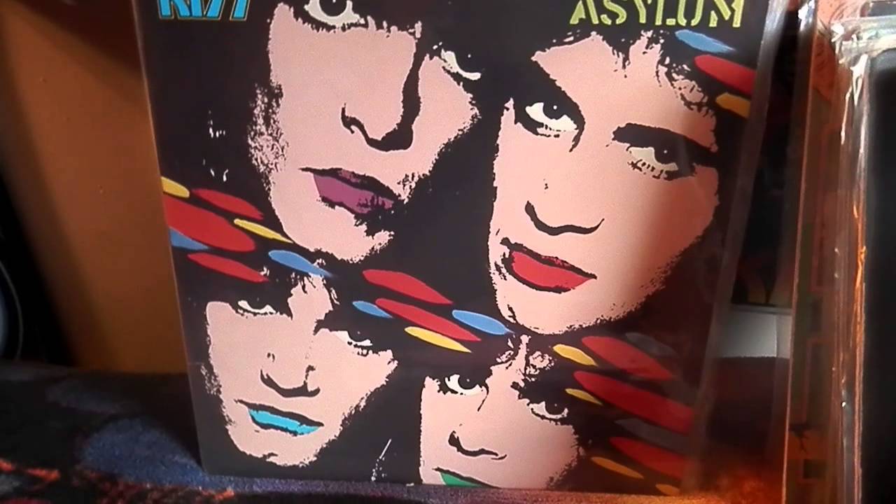 my KISS collection (LP's, CD's, Cassettes, merchandise)