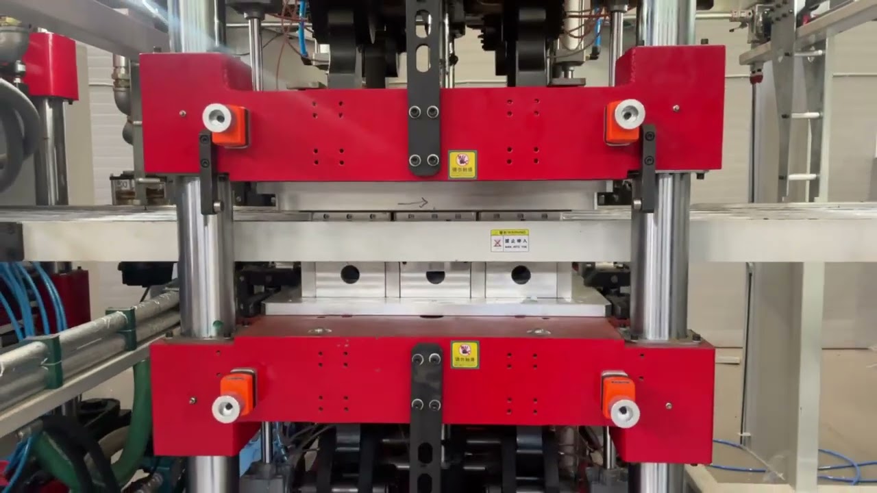 Mengxing MFC9070 thermoformer, Upwarder AB stacking 