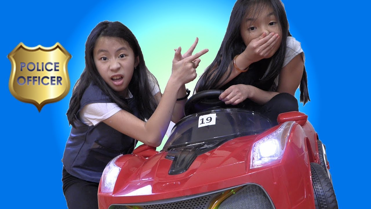 Pretend Play Police on Self Driving Car Not Working NO Auto Pilot
