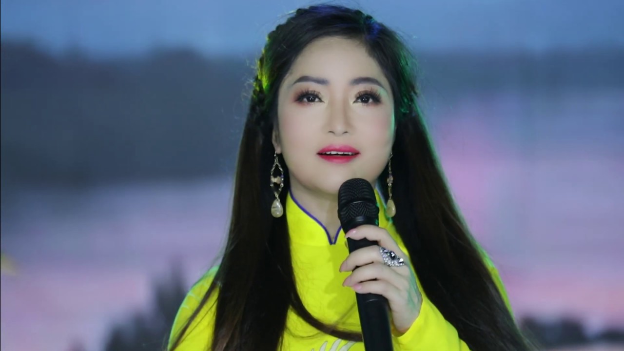 Thương Về Miền Trung (#TVMT) - Lam Quỳnh - B&agrave;i h&aacute;t qu&ecirc; hương cảm động