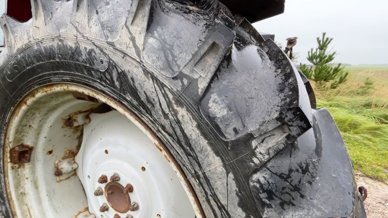 Køb Traktor m. Frontlæsser Massey Ferguson 3080 på Klaravik