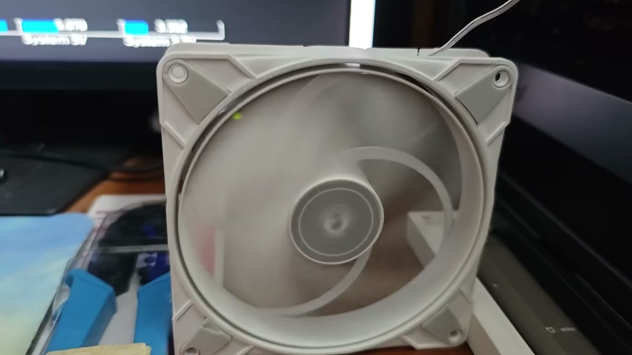 Вентилятор  ARCTIC P14 Max сниженная скорость вращения 1560 rpm