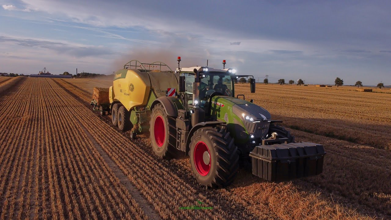 Wagner Agrarservice/Ballenpressen/Fendt 942 mit Krone Big Pack 1290 HDP 2 XC
