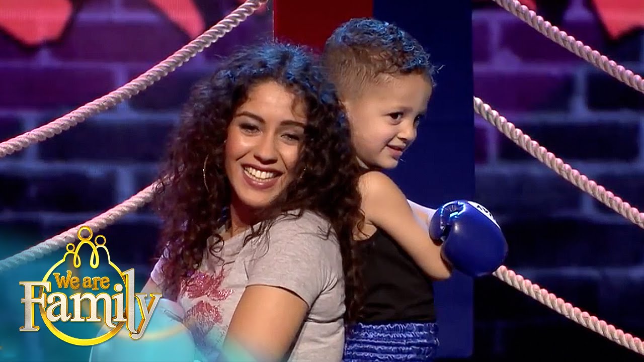 EXCLUSIEF: 4-jarige Jamil bokst en rapt er op los! | We Are Family 2015 | SBS6