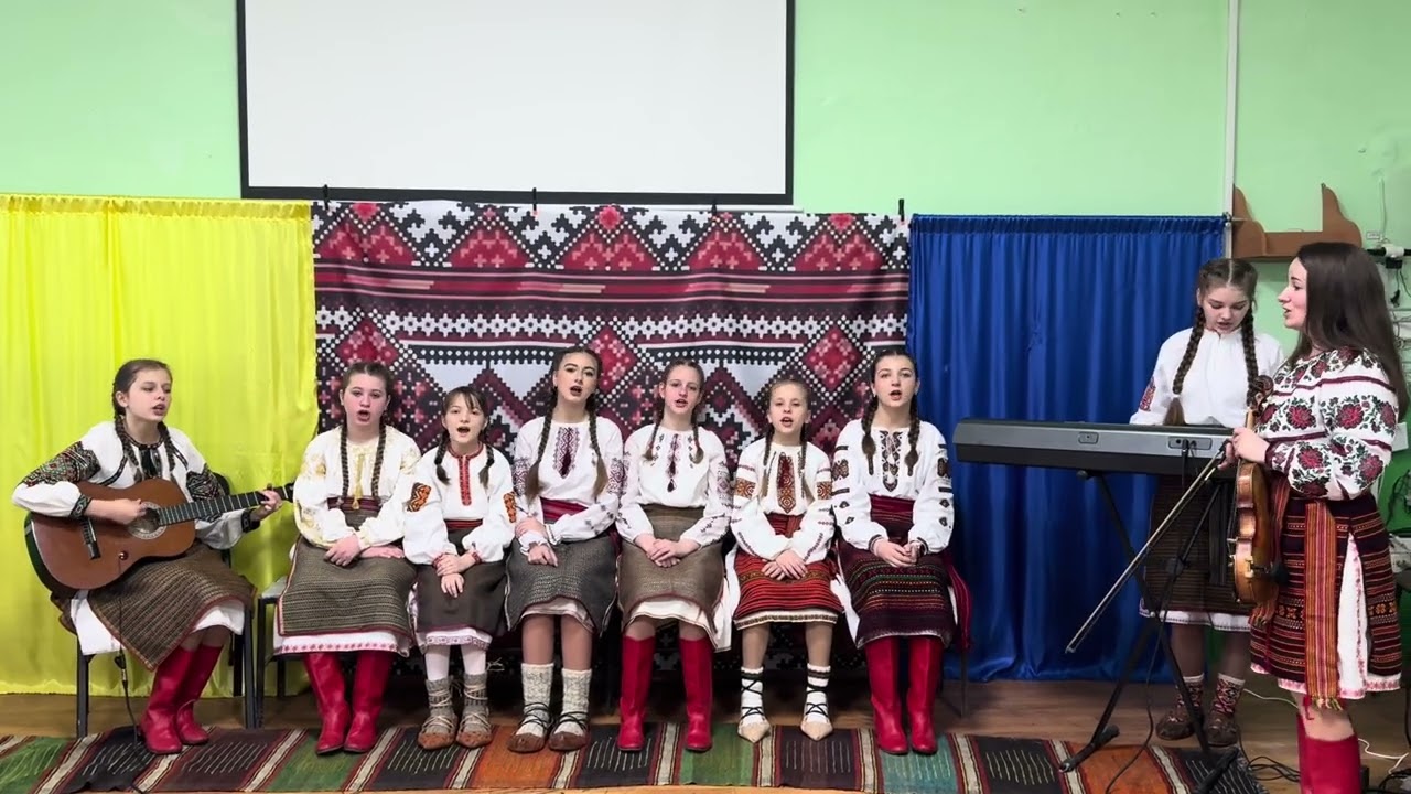 Фольклорний ансамбль Білинського ЗЗСО - Ой у полі рута, рута ( ВІА Кобза)