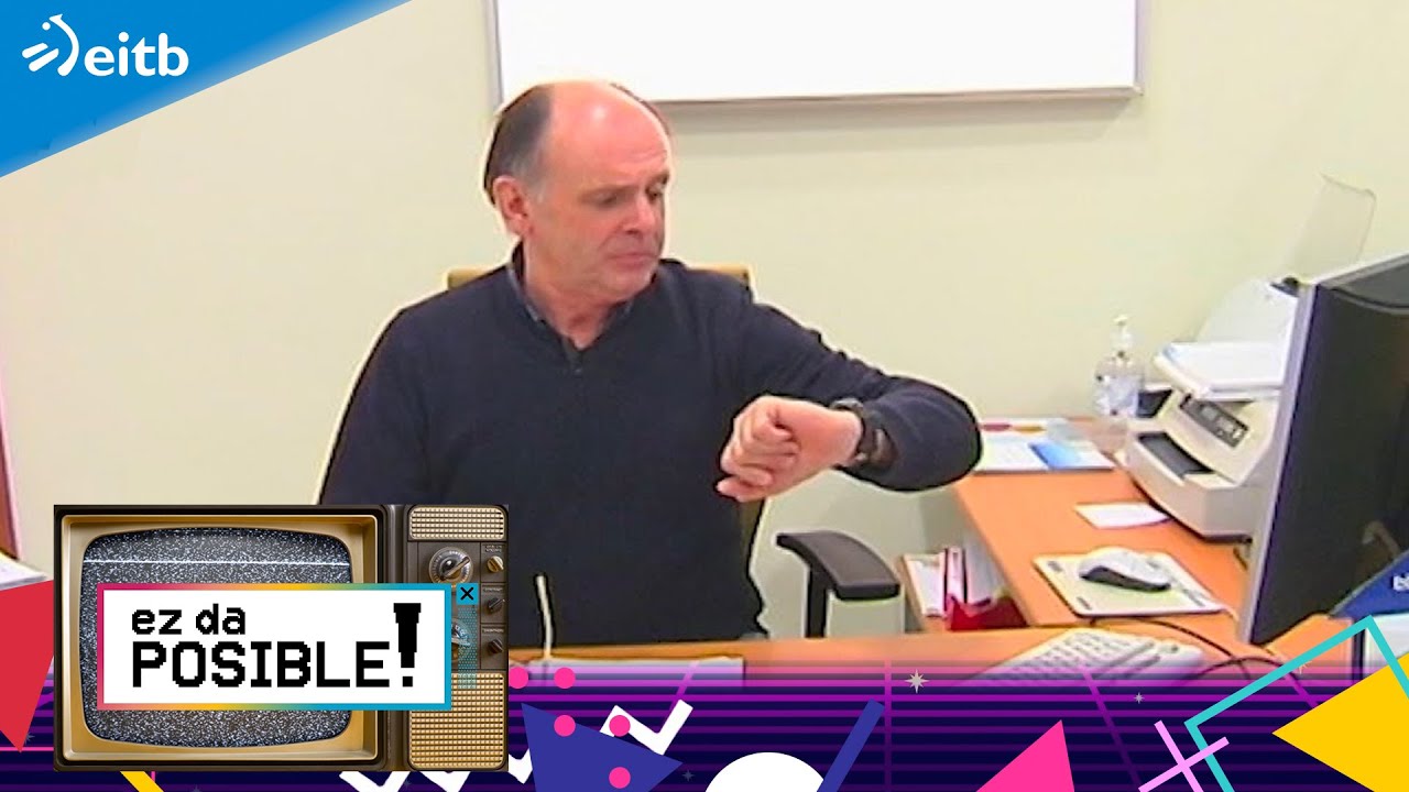 Xabier Otaegi, Txirri pailazoa, bankaria ere bada