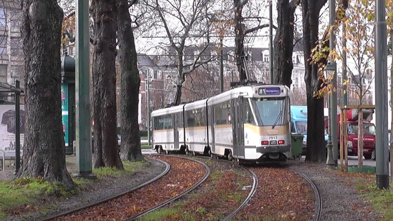 Brussel tram 81 Bruxelles 7900 8-assers PCC triple