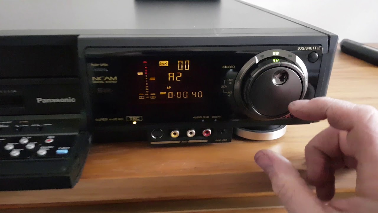 Panasonic NV-FS200 SVHS vcr playback (mono audio due to mobile phone camera)