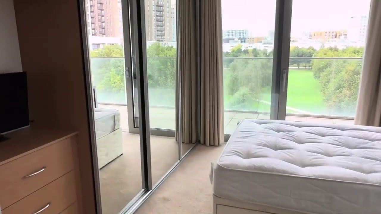 3 Bedrooms, 2 Bedrooms penthouse ￼ apartment, wraparound balcony, parking, concierge Concierge, E16