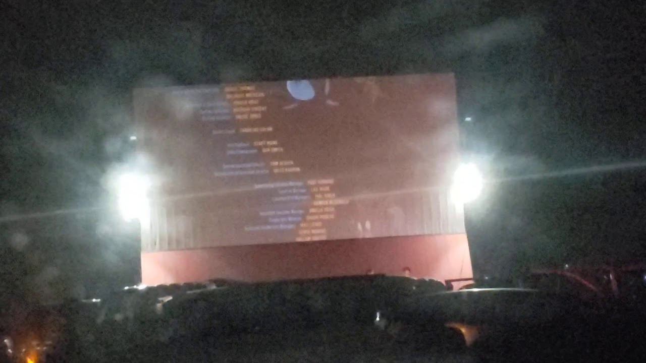 Showboat drive in tom and Jerry end credits
