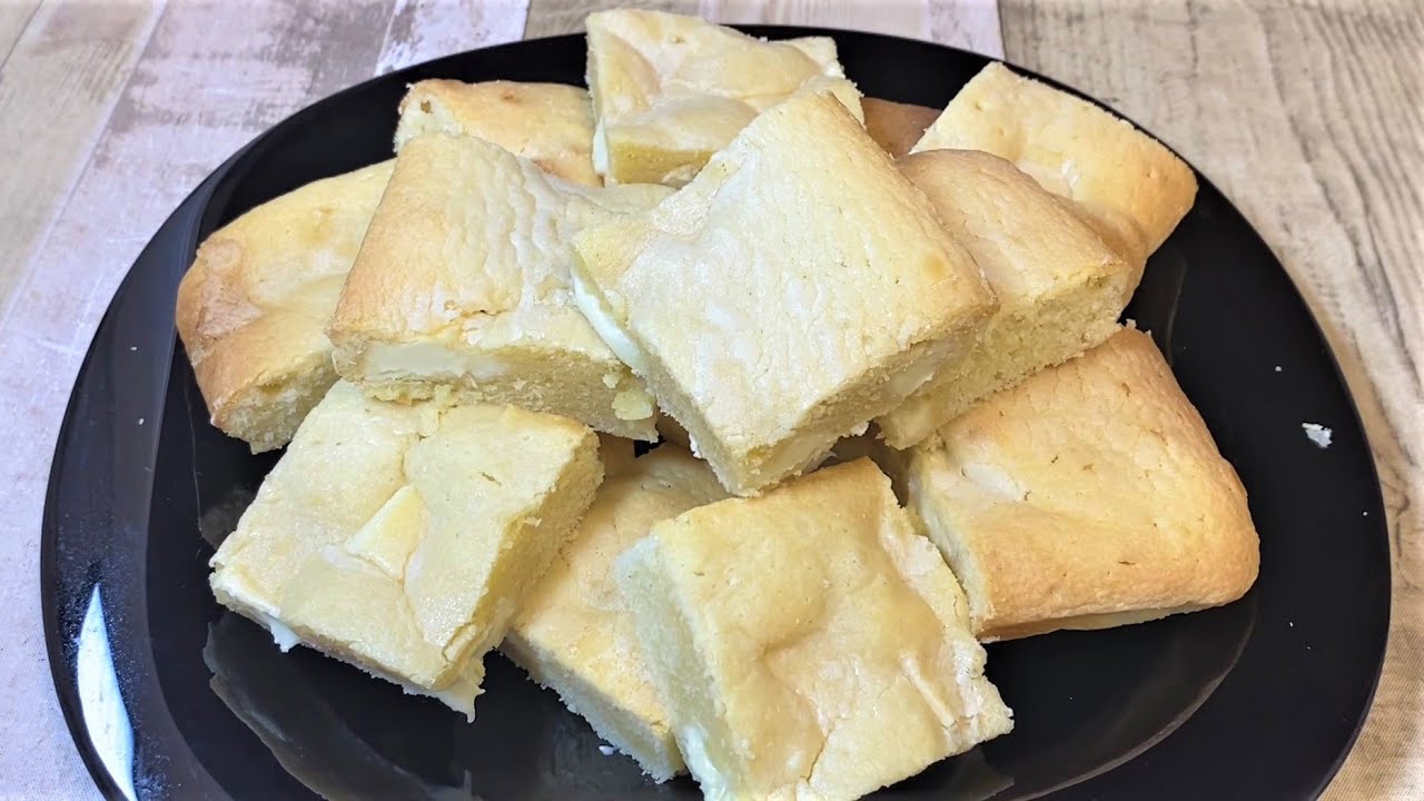 White Chocolate Blondie Recipe | How To Make White Chocolate Blondies