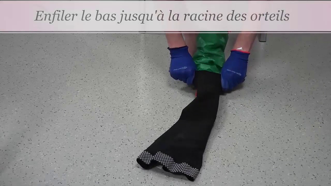 MI | Enfilage avec enfile-bas souple d'un bas de contention avec pointes ouvertes