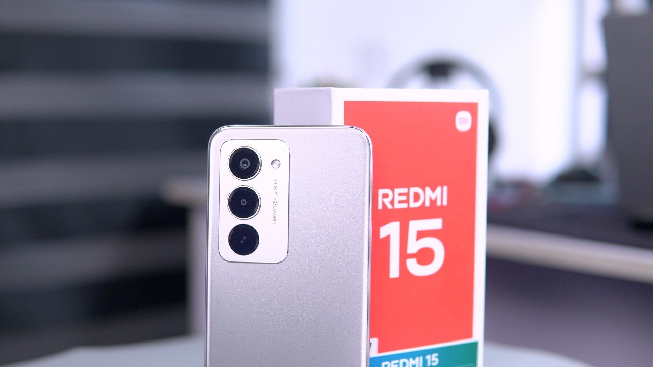 Обзор Redmi 15. Новый король аккумуляторов!