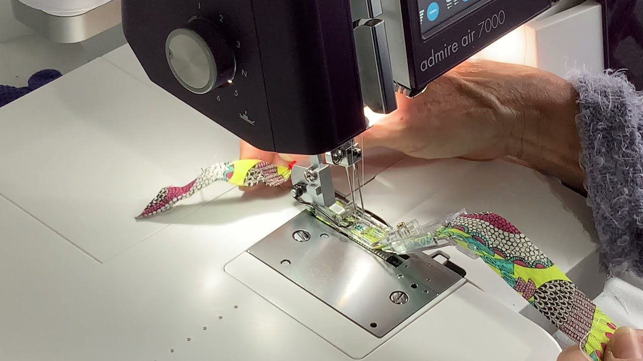 admire™ air 7000 | Strap and Belt Loop