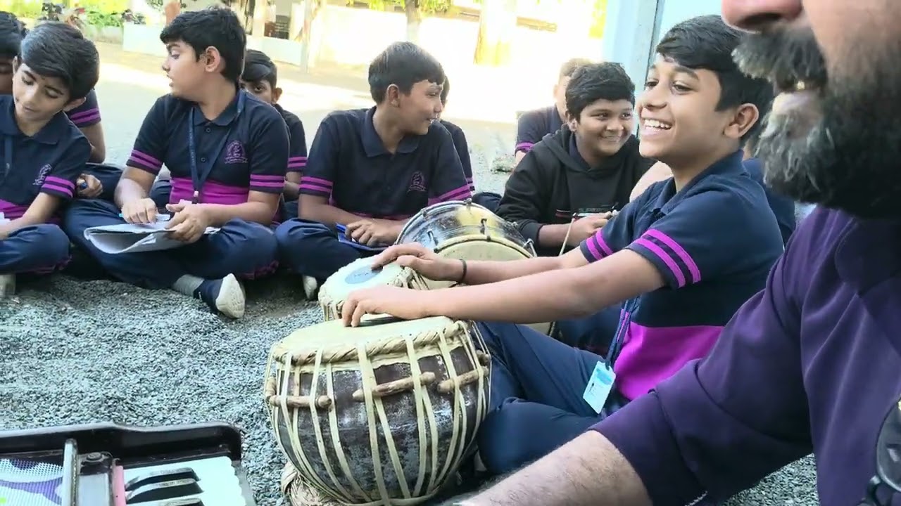 ભગવાન હે કહા રે તુ JPS SCHOOL KALAWAD છોકરીઓની નાનકડી કોશિશ like comment subscribe my channel 🙏