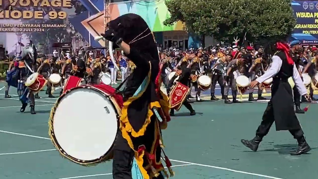 GEMA PERWIRA SAMUDRA ANGKATAN 60 DALAM RANGKA WISUDA PERIODE XCIX PIP SEMARANG