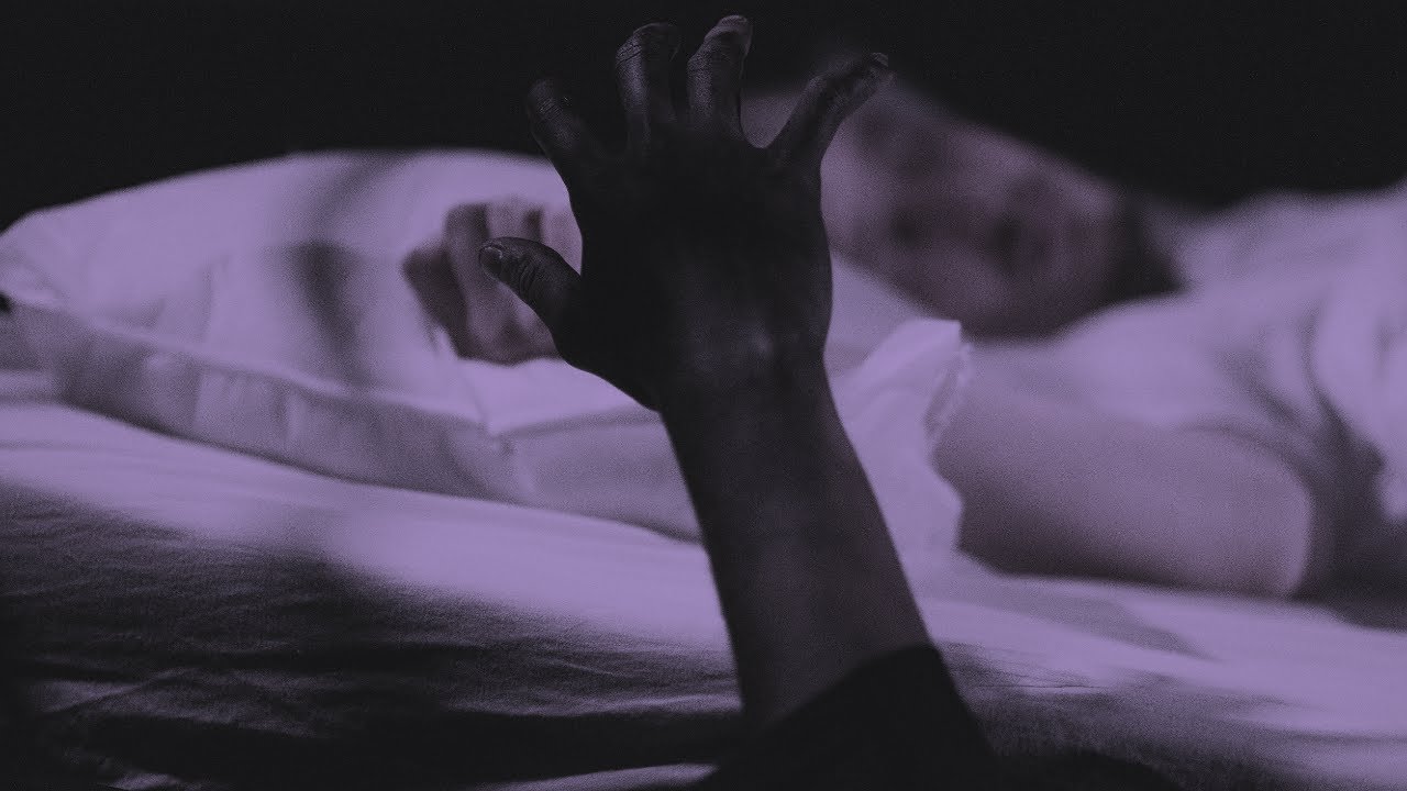 Here Lies Titania - Devil on My Shoulder (ft. Connor Hallisey)