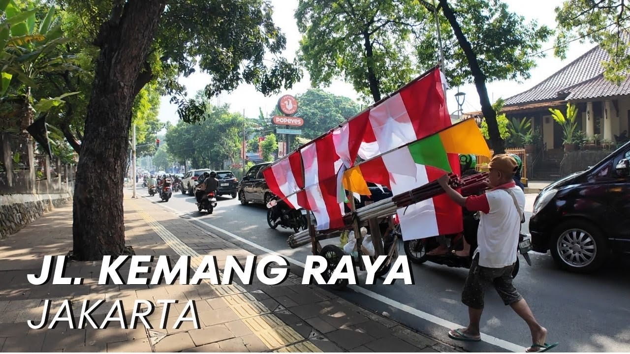 Morning Walk Down Kemang Raya Street. #jalankakiaja