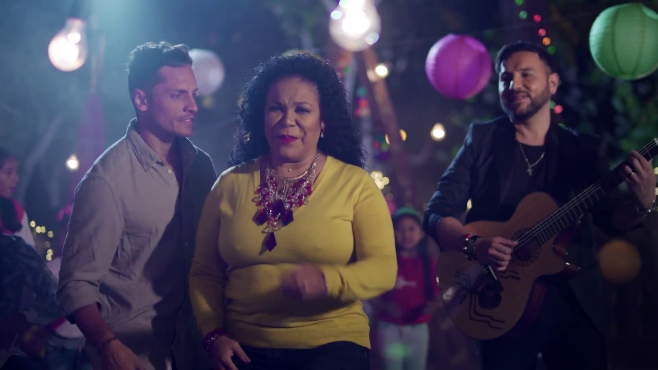 PERU AL MUNDIAL !! CANCION PARA EL PERU ! A RUSIA - Voces de Esperanza - Nikko Ponce feat Eva Ayllon