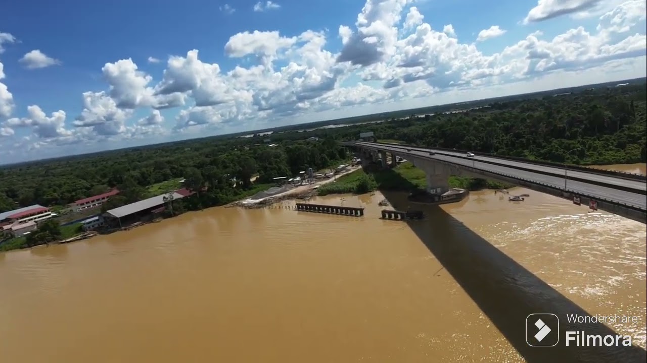 DJI AVATA 2 - Passing under Lanang  Bridge Sibu.