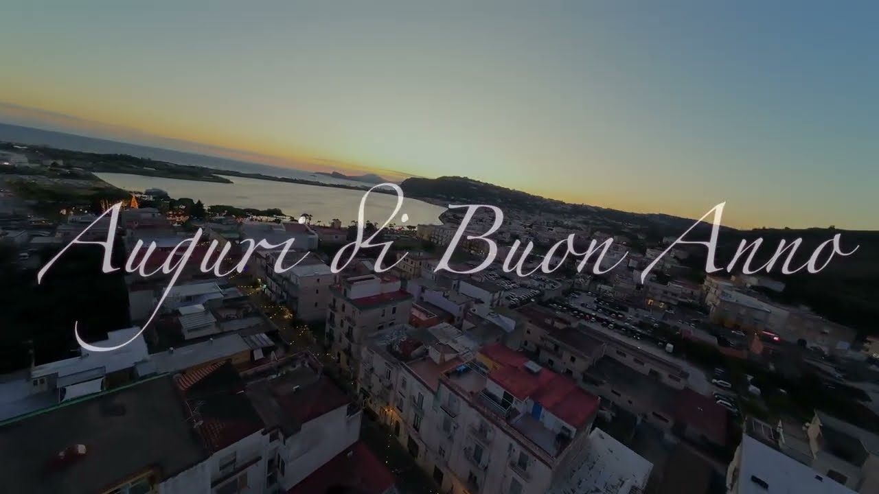 Bacoli l'ultimo tramonto del 2025... Si riparte per il 2026