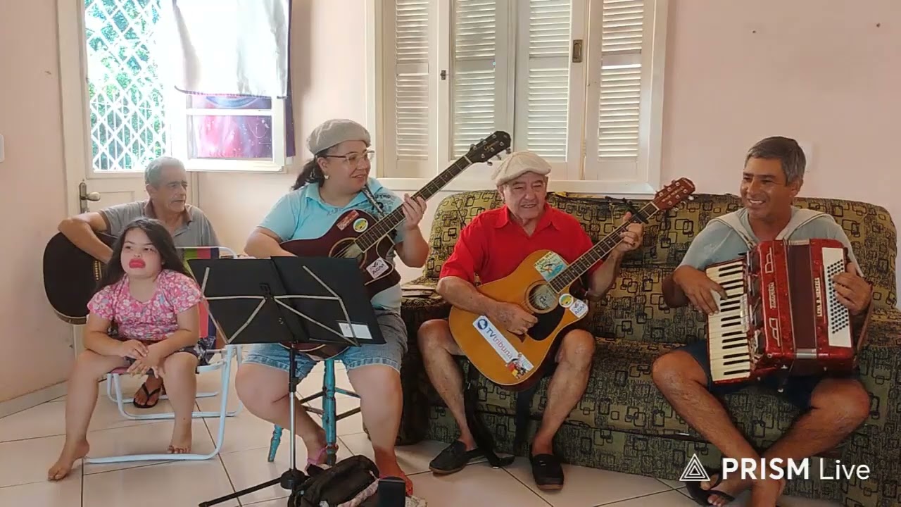 Live feita na casa do amigo Élio com a participação do gaiteiro Tonho. 08/02/2026🫂🎸🎸🫂