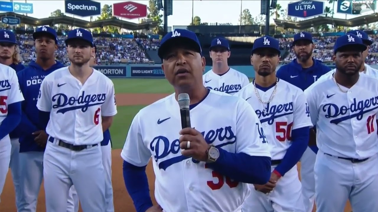 Dave Roberts and Dodgers Fans Honor Vin Scully in Pregame Ceremony! We’ll Miss you Vin!! 8-5-22