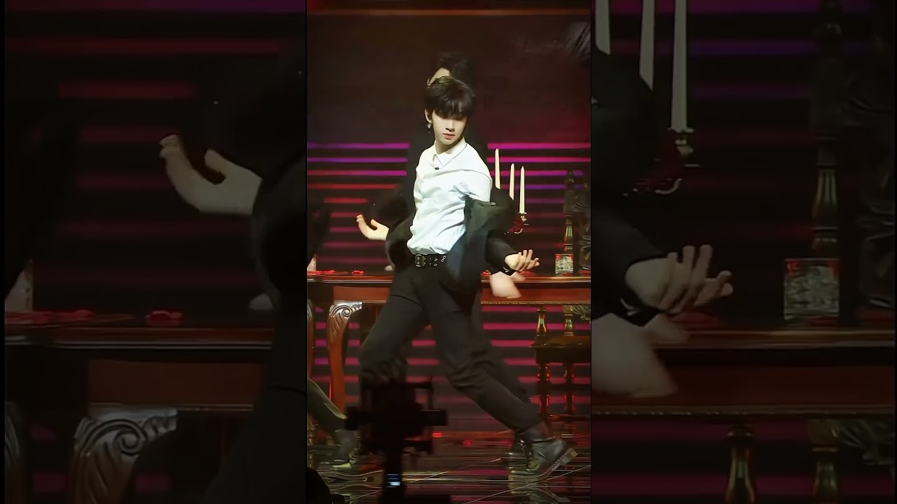 [FANCAM]  时代少年团贺峻霖 | Concert | P43 #贺峻霖 #concert  #hejunlin #tnt  #hạtuấnl&acirc;m #tnt时代少年团 #时代少年团