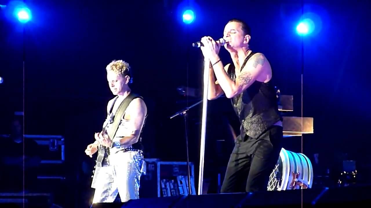 Depeche Mode Miles Away Dallas Superpages.com 8/29/2009