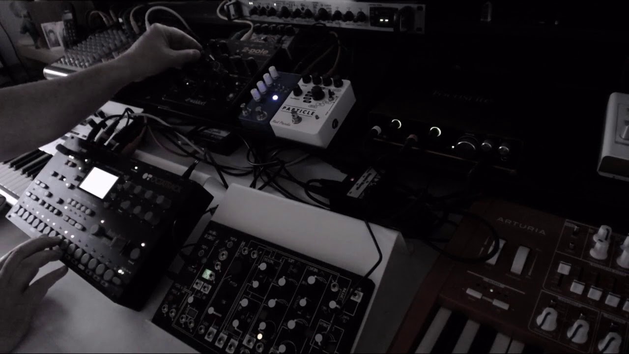 Deep Dub ambient jam session (Octatrack DX7 Minibrute Minilogue, 0-Coast....))