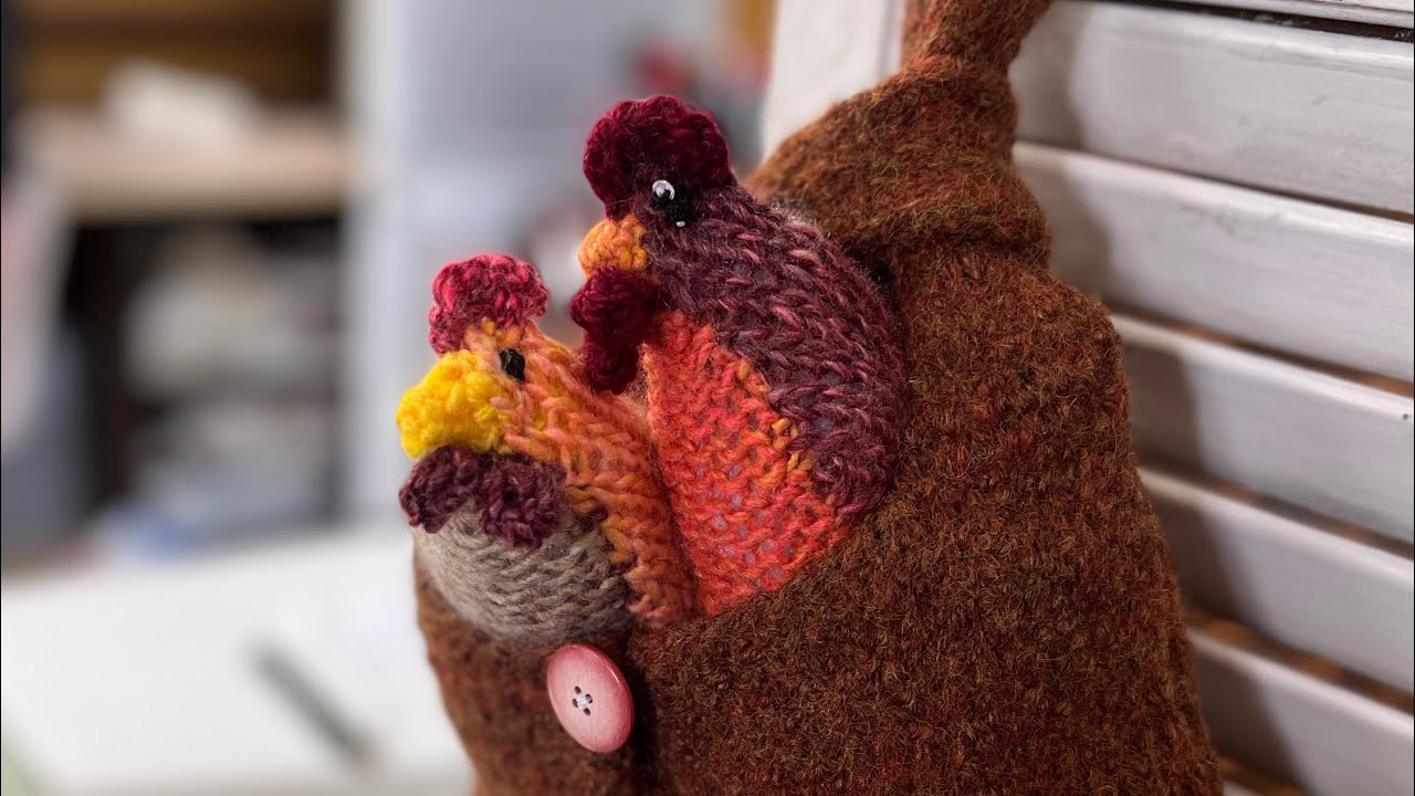 Mini Support Chickens Knit on a 22 Needle Circular Knitting Machine, Free Pattern!