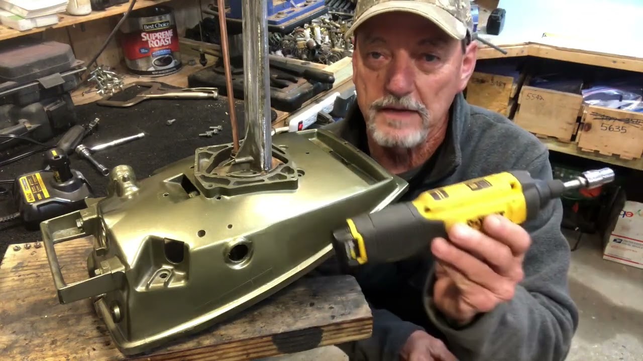 This Gyroscopic Screwdriver is a Game Changer | Dewalt DCF682