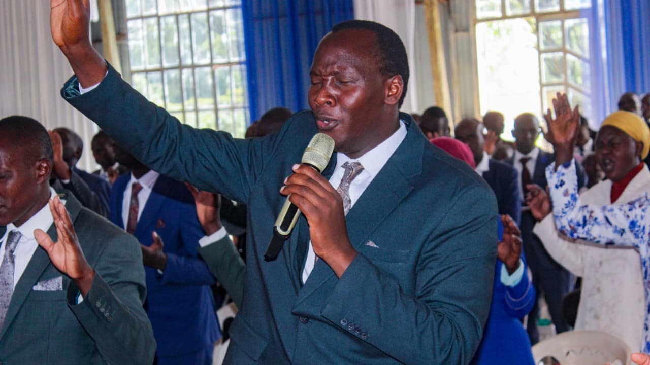 BISHOP MITEI WORSHIP MEDLEY || BOMET MAIN ALTAR