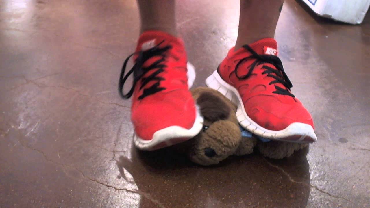Nike Free Run 2 stomp puppy dog