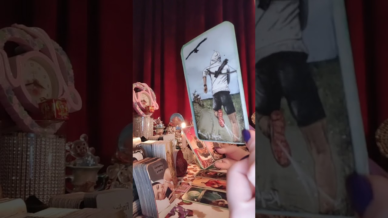 برج العقرب انا ضايع فى الحياه🤦تفكيري مشوش و لا اري بوضوح❗فكيف يمكنني ان احب و اهتم كما تتوقع مني🤕#حب