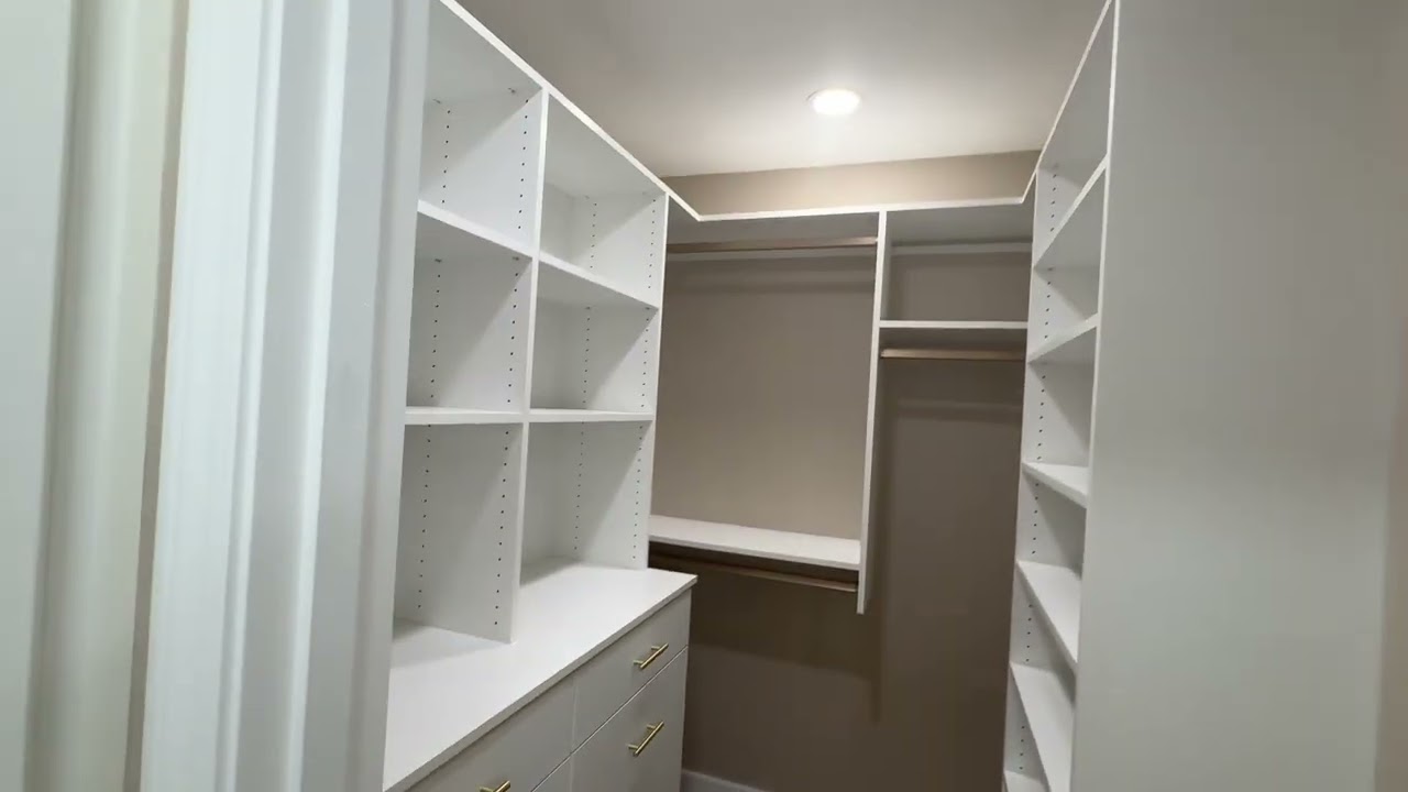 EWA BEACH SHOWING | 91-1177 Waiemi Street