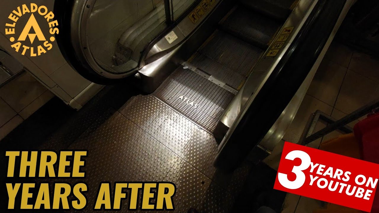 Vintage 1970s ATLAS Conventional Escalators - Field's - GO, BR