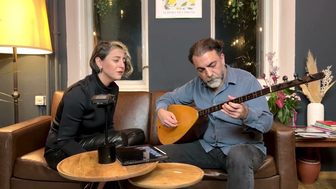 Dilek Türkan & Taner Akyol - Güvercin Uçuverdi