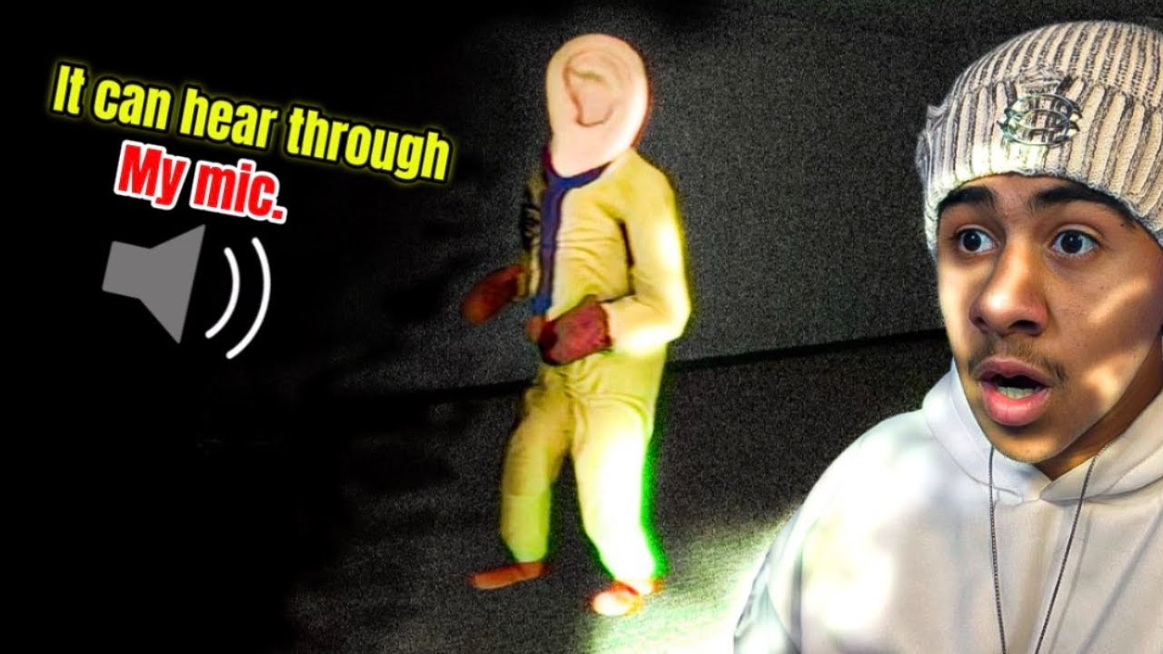 THIS GAME USES YOUR MIC TO GET YOU KILLED (THE CLASSROOMS PT 1)