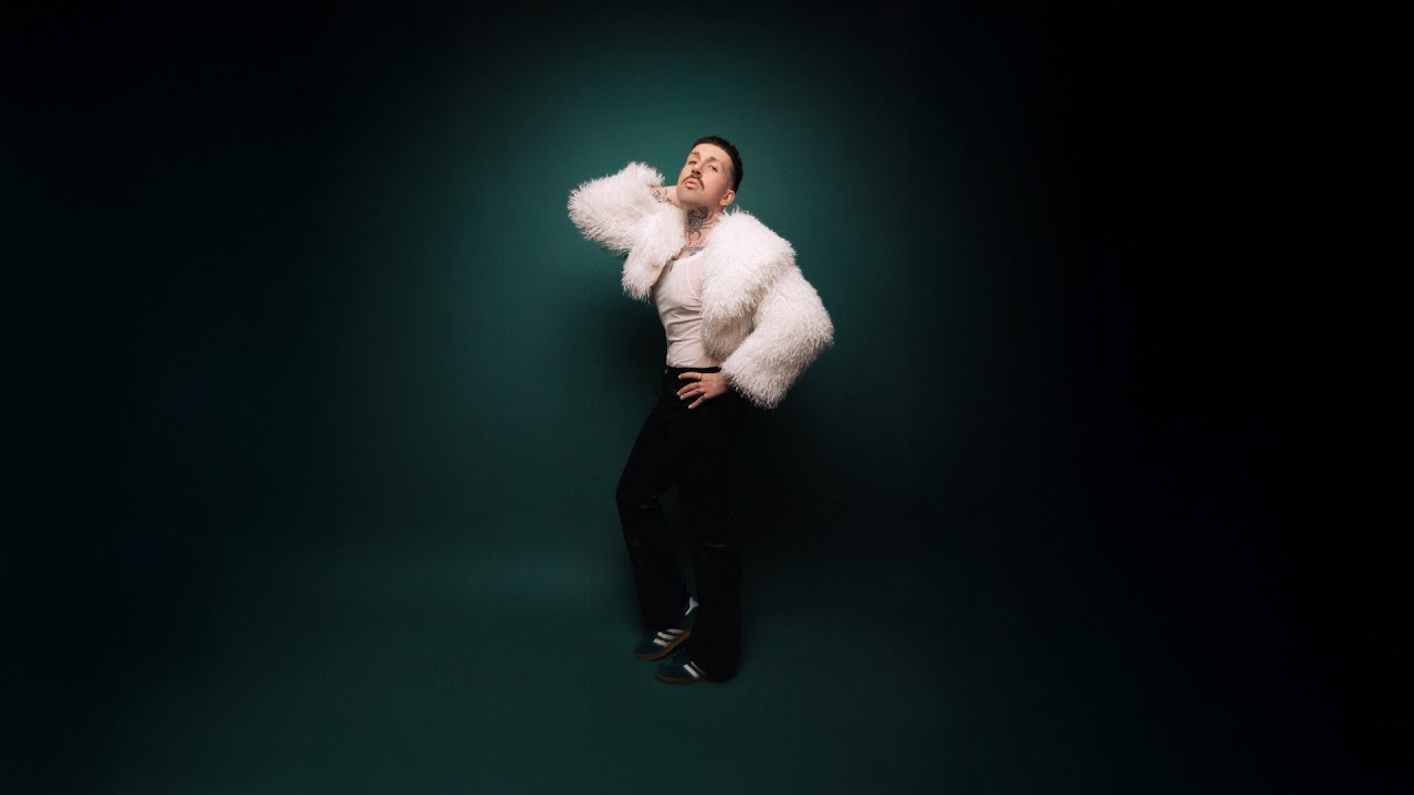 Whities &bull; Je m'attache, pas toi [R&eacute;alit&eacute; Alternative Mix] (Vid&eacute;o Lyrics Officielle)
